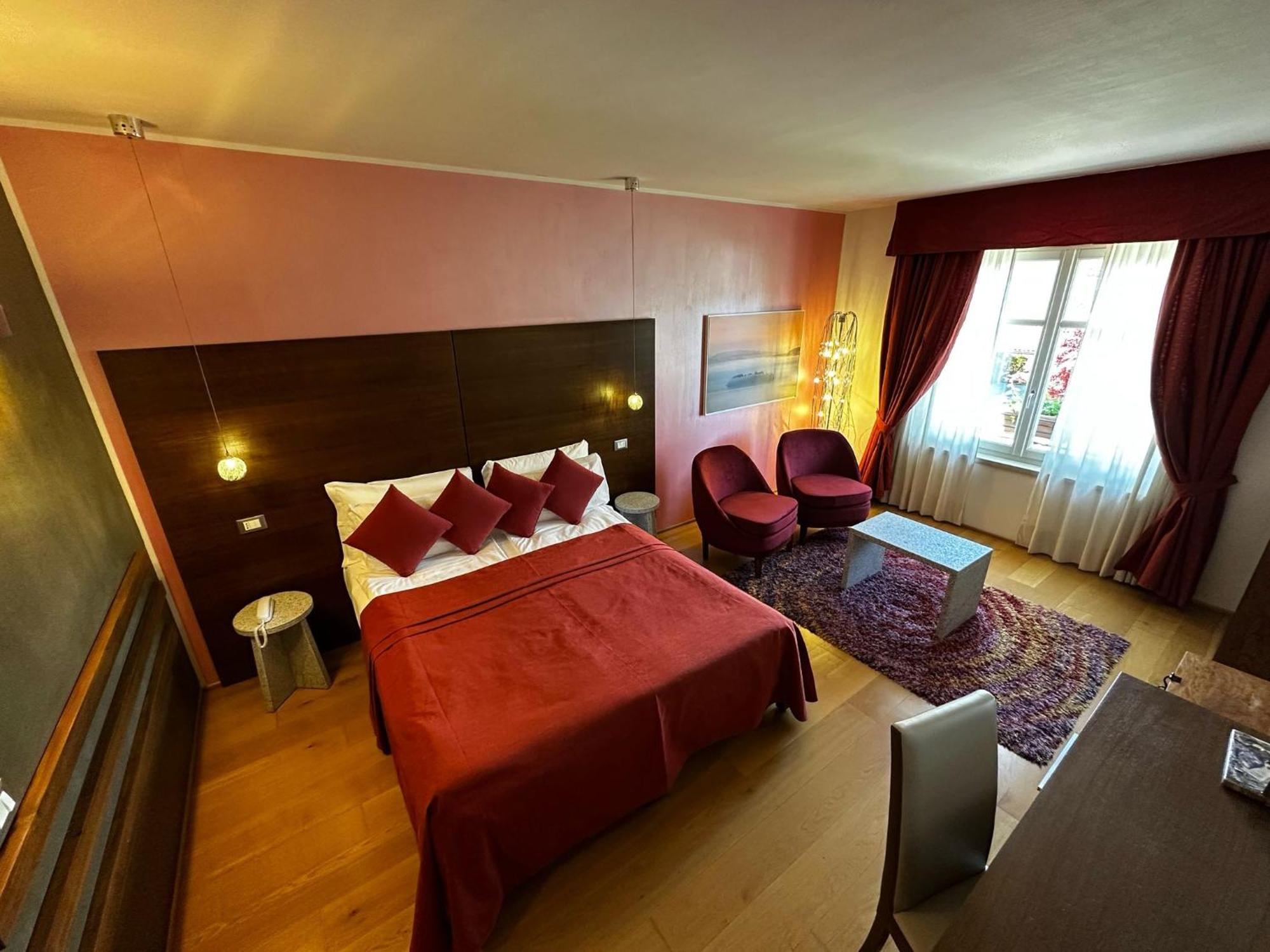 Hotel Cortese Armeno Luaran gambar